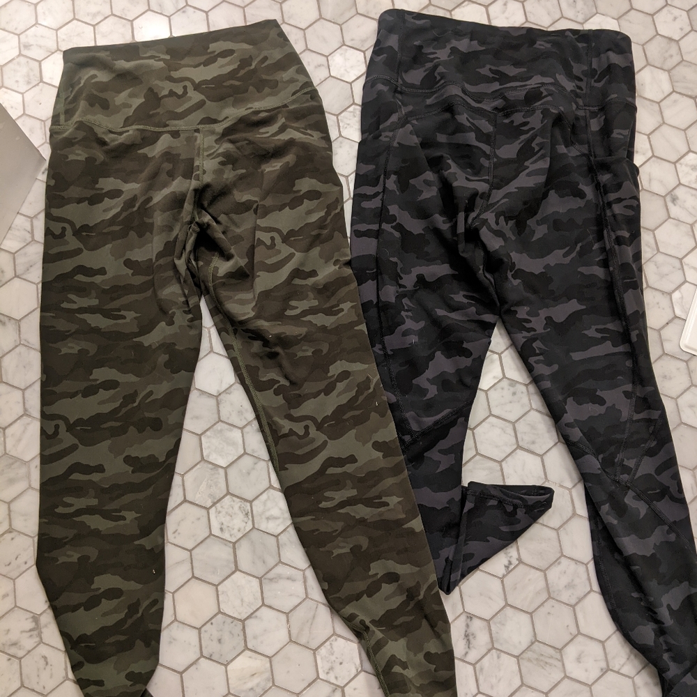 Bundle of camo leggings